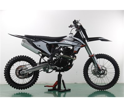 300 ccm kvapalinou chladený štvortaktný motokrosový motokrosový motocykel